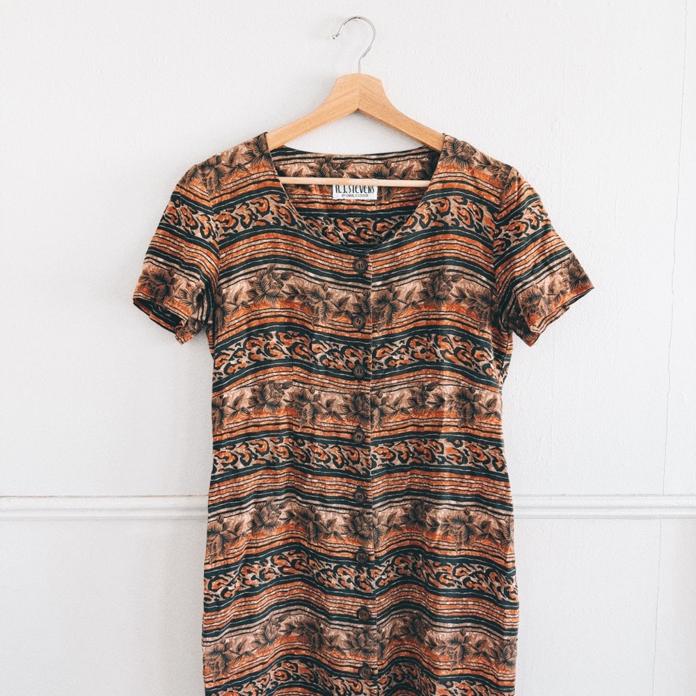 RJ STEVENS > Vintage Dress